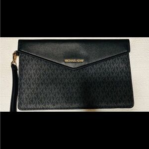 Michael Kors Black Envelope Wristlet